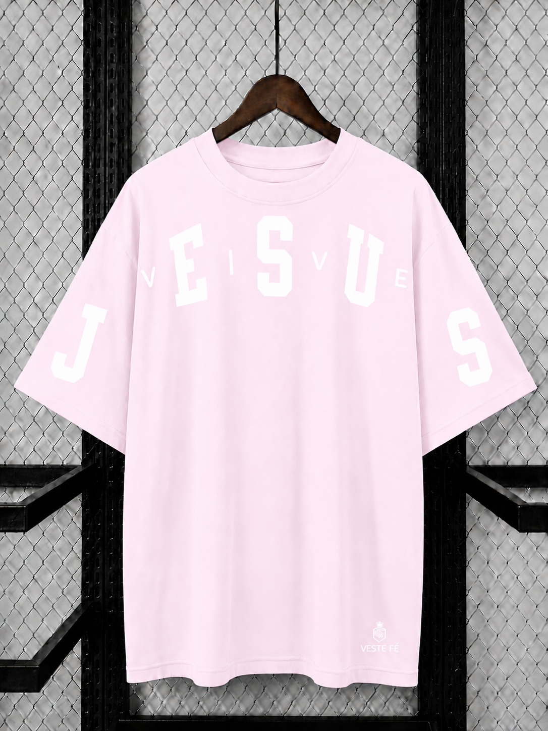 Camiseta Oversized Jesus Vive