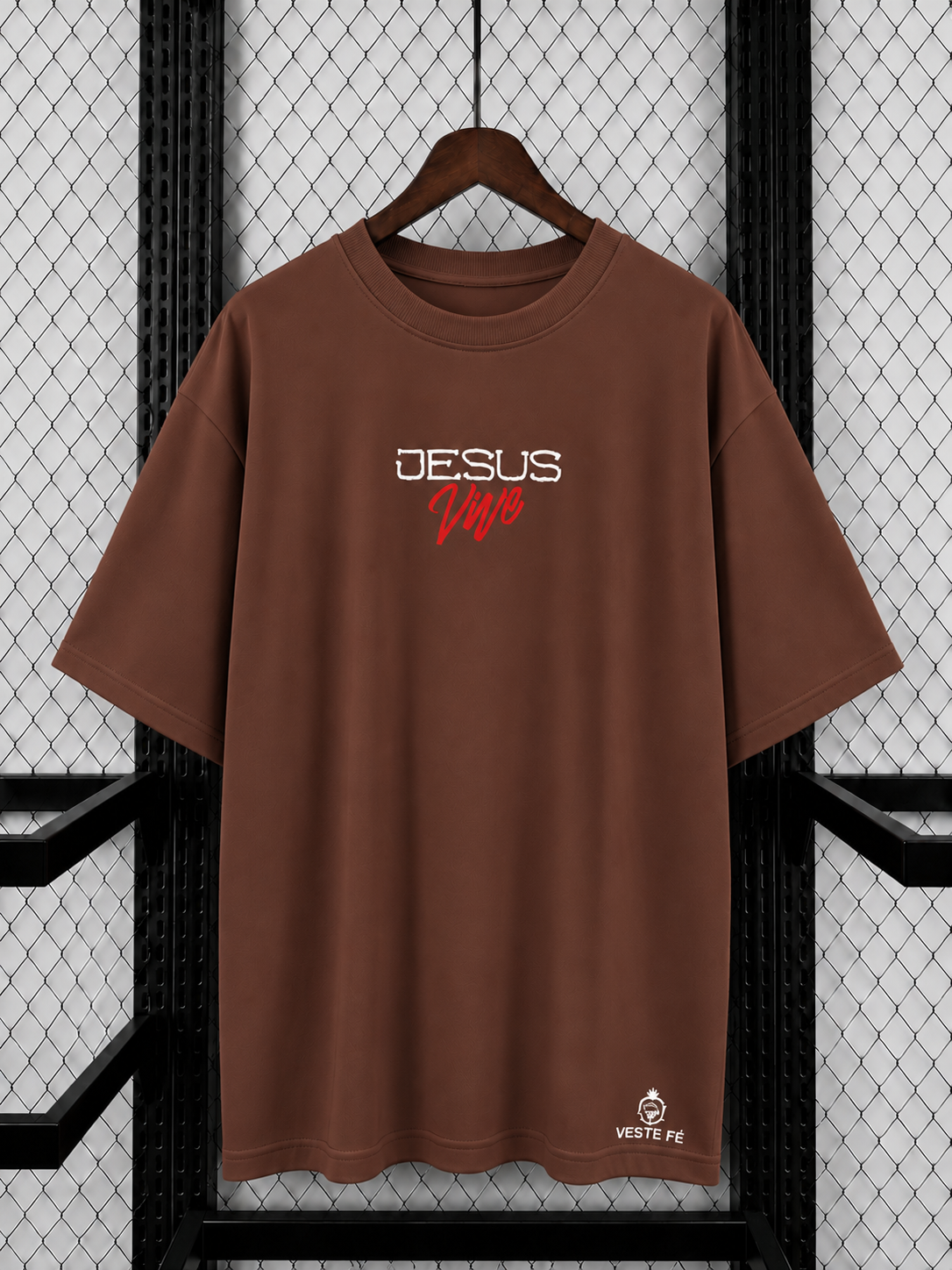 Camiseta Oversized Jesus Vive Style