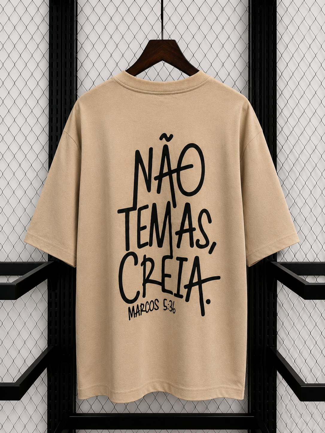 Camiseta Oversized Não Temas, Creia