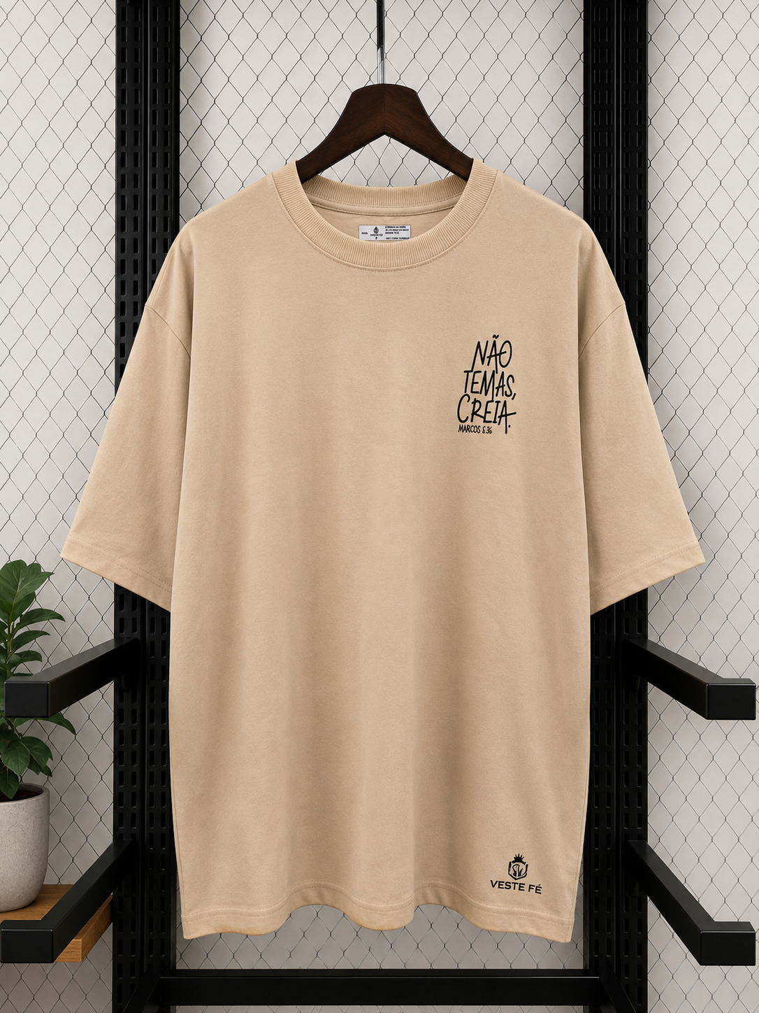 Camiseta Oversized Não Temas, Creia