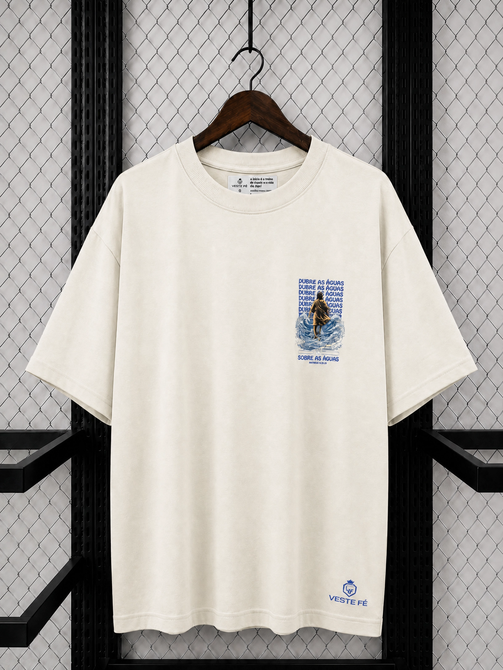 Camiseta Oversized Sobre As Águas